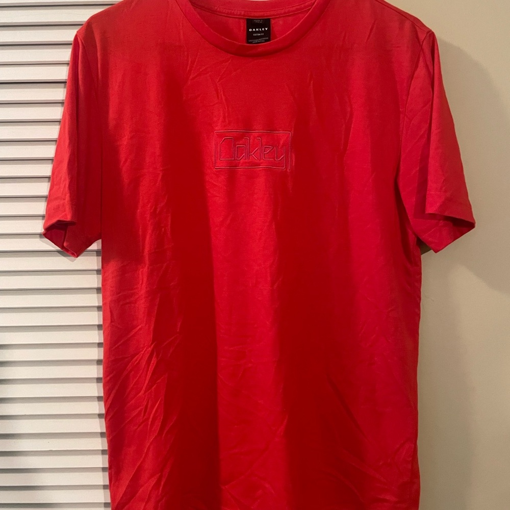 Oakley Vibrant Red Custom Fit Tee